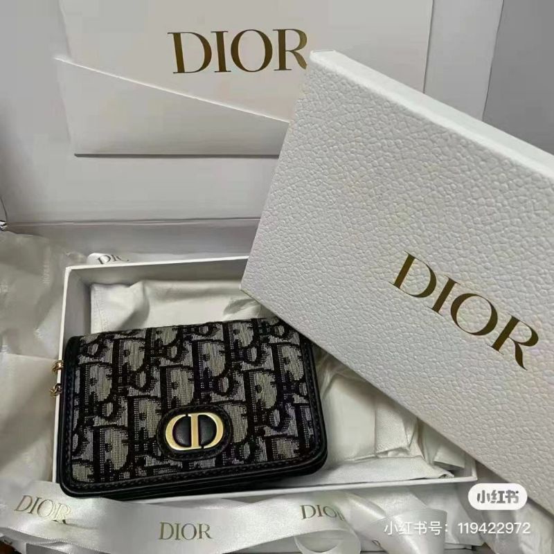 รหัส : 569**********