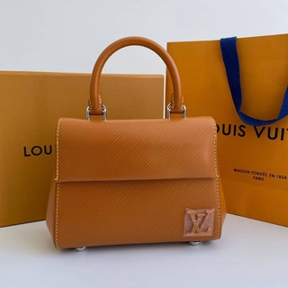 #louisvuitton #minicluny #epi Grade vip Size 20cm  อุปกรณ์ full box set