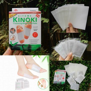 🍃☘️🎍Kinoki Detox Foot Pad แผ่นแปะเท้าดูดสารพิษ กล่องละ 10 แผ่น(5คู่)