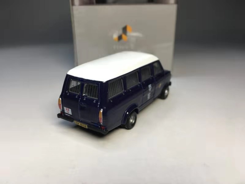Tiny 176 Ford olice DieCast Model Car Collection Limited - mw9qrzym5o ...