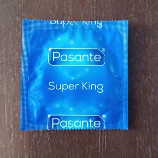 ถุงยาง condom pasante  super king ขนาด 69 มม