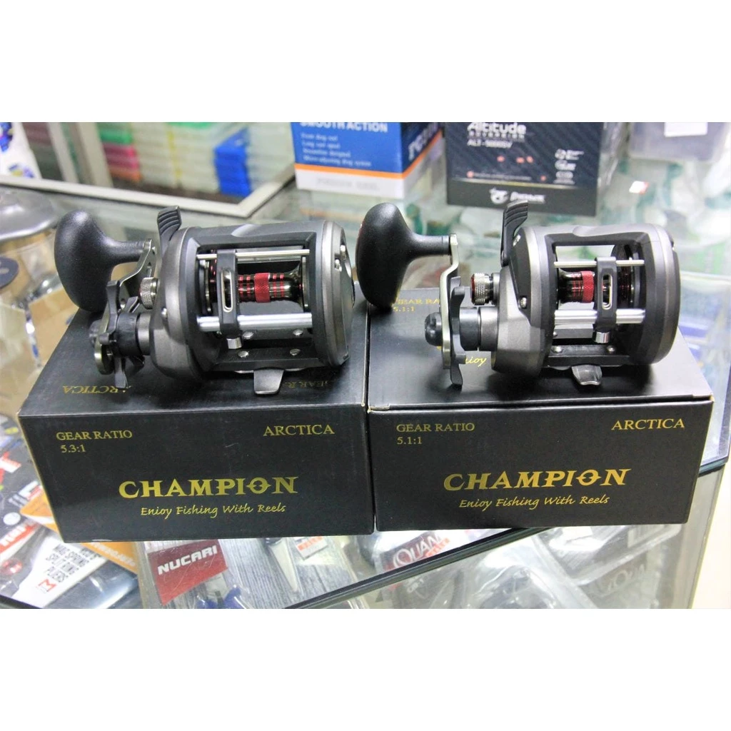 CHAMPION ARCTICA รอกเบทจิ๊กกิ้งสปูลโลหะมีตัวเกลี่ยสาย ใช้งานง่าย
