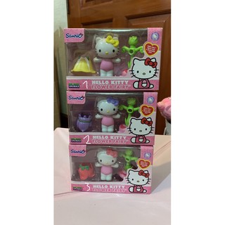 Hello kitty ตุ๊กตาคิตตี้ถอดชุดได้ ของแท้ สภาพใหม่ แพคไม่สวยนิดนึง