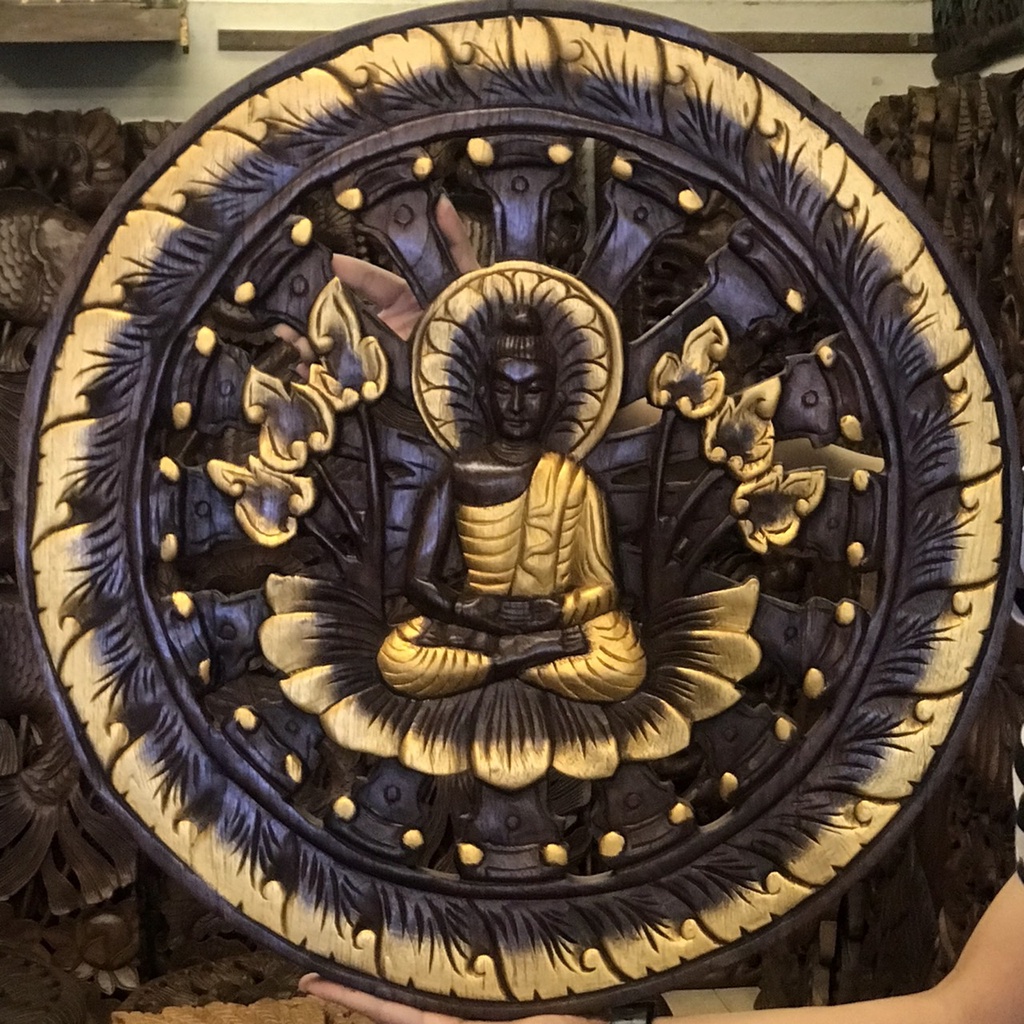 แผ่นไม้สัก แกะสลัก ลายพระพุทธรูป วงล้อธรรมจักร ทรงกลม ขนาด 60x60 cm. ของตกแต่งผนัง