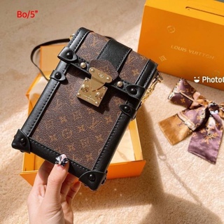 💥LV​ Universal bag suitable for all size phones💥