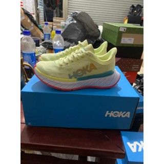 [พร้อมส่ง] ขายดี HOKA ONE CARBON X2 รองเท้าวิ่ง ดูดซับแรงกระแทก สีเหลืองอ่อน 2022