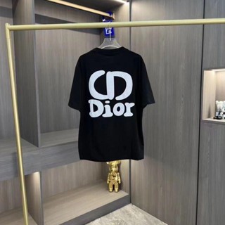 Dior ใหม่ เสื้อยืดลําลอง แขนสั้น คอกลม พิมพ์ลายตัวอักษร CD แฟชั่นฤดูร้อน สําหรับผู้ชาย 2023