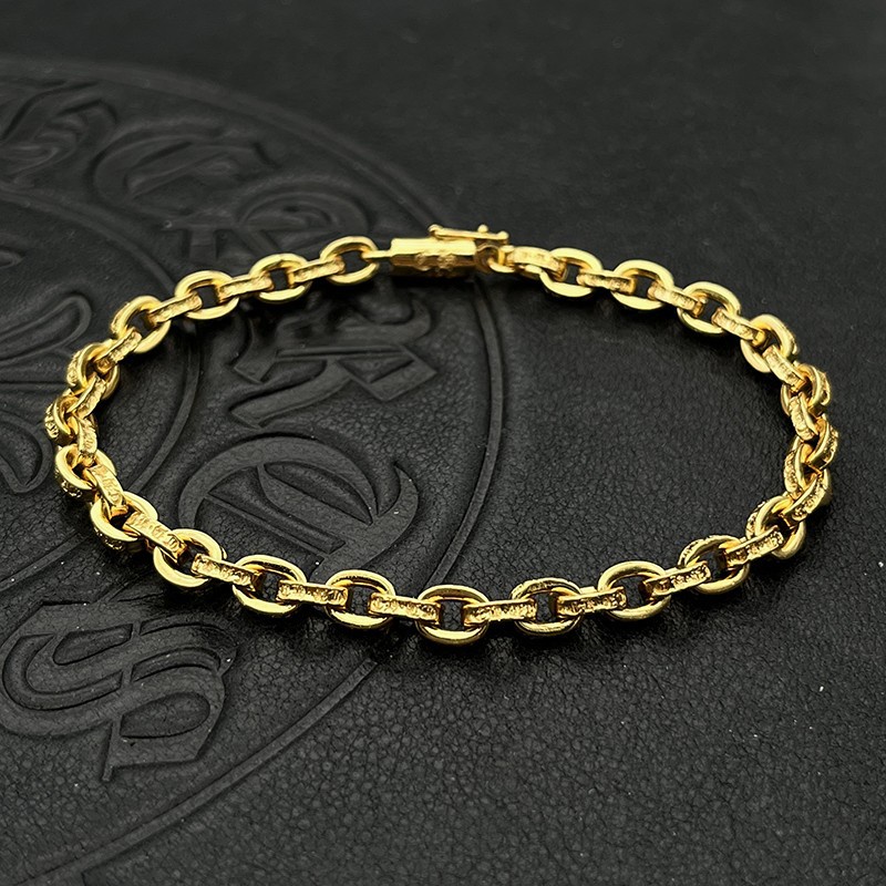 CH♥  สร้อยข้อมือ ชุบทอง 22K จี้รูปหัวใจ และตัวอักษร และดอกไม้