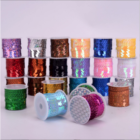 ลูกปัดเลื่อม PVC ขนาด 6 มม. 4.5 ม. สําหรับตกแต่งเสื้อผ้า Diy