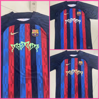 เสื้อกีฬาแขนสั้น ลายทีมชาติฟุตบอล Barcelona Rosalia 3 สี 2023-24