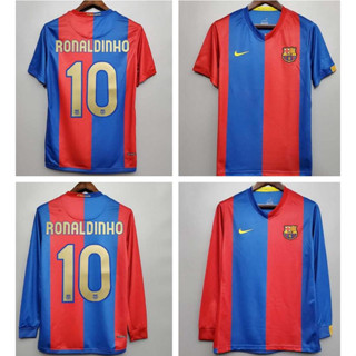 เสื้อกีฬาแขนยาว ลายทีมชาติฟุตบอล Barcelona 06-07 ชุดเหย้า สไตล์เรโทร RONALDINHO MESSI