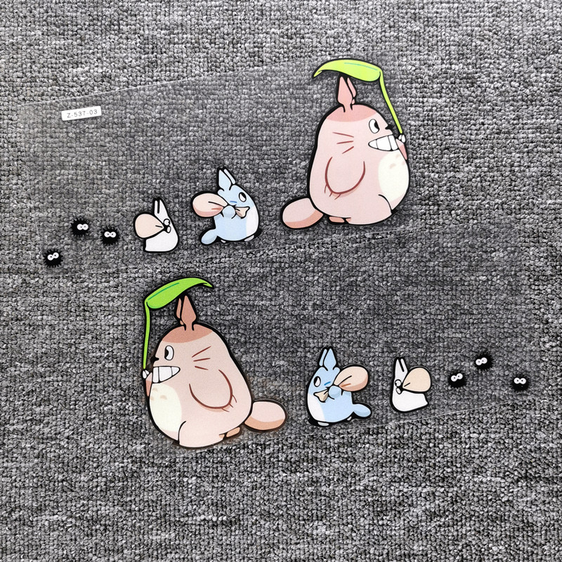สติกเกอร์รถ Totoro Miyazaki Hayao การ์ตูนน่ารักตกแต่งสําหรับกระจกหน้าต่างกันชนรถจักรยานยนต์หมวกกันน็อคแล็ปท็อป Ipad