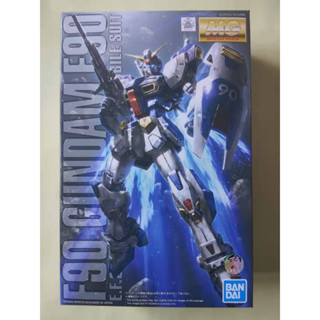 Bandai MG 1/100 GUNDAM F90 Model Kit