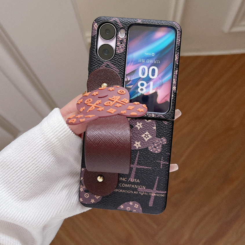 เคส Case for OPPO Find N2 Flip เคสโทรศัพท์มือถือหนัง PU TPU นิ่ม ฝาพับ พร้อมสายคล้องข้อมือ ลายหมี สําหรับ Fold Case PU Leather Casing Flip Cover With Bear Wristband Wrist Strap Hand Lanyard Mobile Phone Cover Casing ซองมือถือ