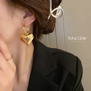 DREJEW ต่างหูโลหะ เข็มเงิน รูปตัวอักษร หัวใจ ออกแบบเรียบง่าย แฟชั่นสไตล์เกาหลี สําหรับผู้หญิง