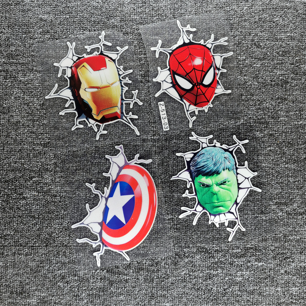สติ๊กเกอร์ติดรถ Marvel The Avengers Iron Man Spider Man ตกแต่งสะท้อนแสงสําหรับกันชนท้ายรถกระจกแล็ปท็อปรถจักรยานยนต์