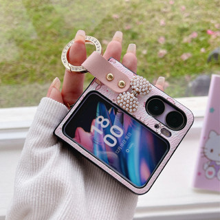 เคส OPPO Find N2 Flip เคสโทรศัพท์มือถือหนังเทียม ฝาพับ ประดับโบว์ พลอยเทียม สีชมพู พร้อมแหวนนิ้ว และสายคล้องสั้น ลายเฮลโลคิตตี้ สําหรับ Fold Case Hello Kitty Leather Flip Cover With Rhinestone Diamond Finger Ring Pearl Bowknot ซองมือถือ