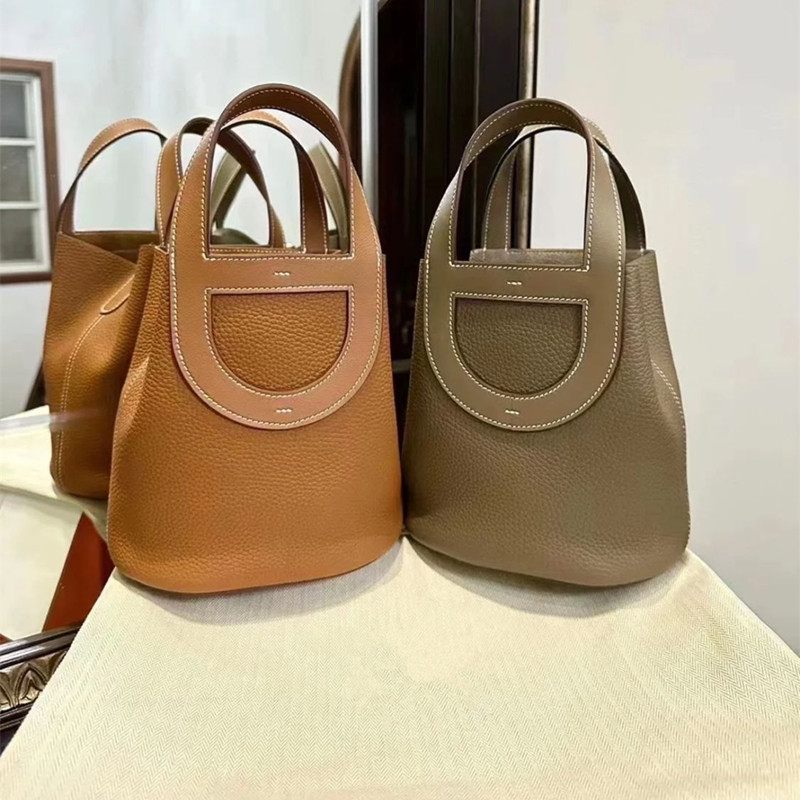 กระเป๋าสะพายไหล่ ทรงกระบอก ใส่จมูกหมู แบบพกพา สําหรับผู้หญิง 2023 - รูปที่ 2