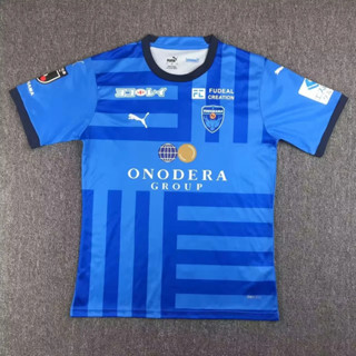 เสื้อกีฬาแขนสั้น ลายทีมเหย้า Yokohama FC 23 24 Game Season ชุดเหย้า