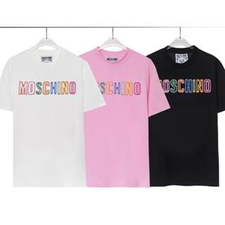 เสื้อยืดแขนสั้น ปักลาย MOSCHINO แฟชั่นสําหรับผู้ชายและผู้หญิง