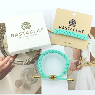 RASTAClAT สร้อยข้อมือถักสีเขียวคลาสสิกเข็มกลัดทองสลักโลโก้คลาสสิกเชือกข้อมือน้ําหนักเบาเชือกแฟชั่นสร้อยข้อมือแฟชั่นสําหรับผู้ชายและผู้หญิงของขวัญวันเกิดของขวัญมิตรภาพ