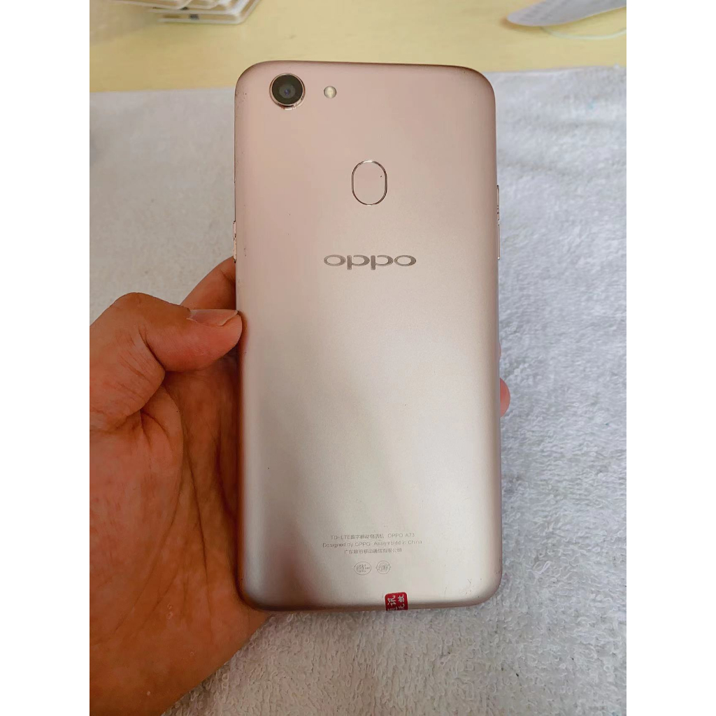 OPPOF5 (6GB+128GB) สมาร์ทโฟนที่ใช้