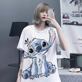 ใหม่ เสื้อยืดแขนสั้น พิมพ์ลายการ์ตูน Stitch น่ารัก ทรงหลวม สไตล์เกาหลี เหมาะกับฤดูร้อน สําหรับผู้หญิง