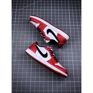 Airjordan 1 AJ1 low top retro OG Chicago รองเท้าผ้าใบ สีขาว สีแดง