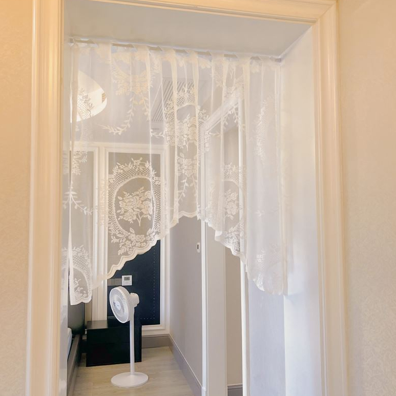 แนะนำ ผ้าม่าน ผ้าม่านประตู แบบสั้น แต่งลูกไม้ สําหรับตกแต่งห้องนั่งเล่น ราคาพิเศษ มีเก็บเงินปลายทาง