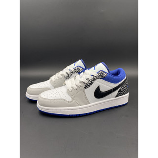 Air Jordan 1 aj1 low se "true blue" รองเท้าผ้าใบ รองเท้าวิ่ง สีเทา สีฟ้า