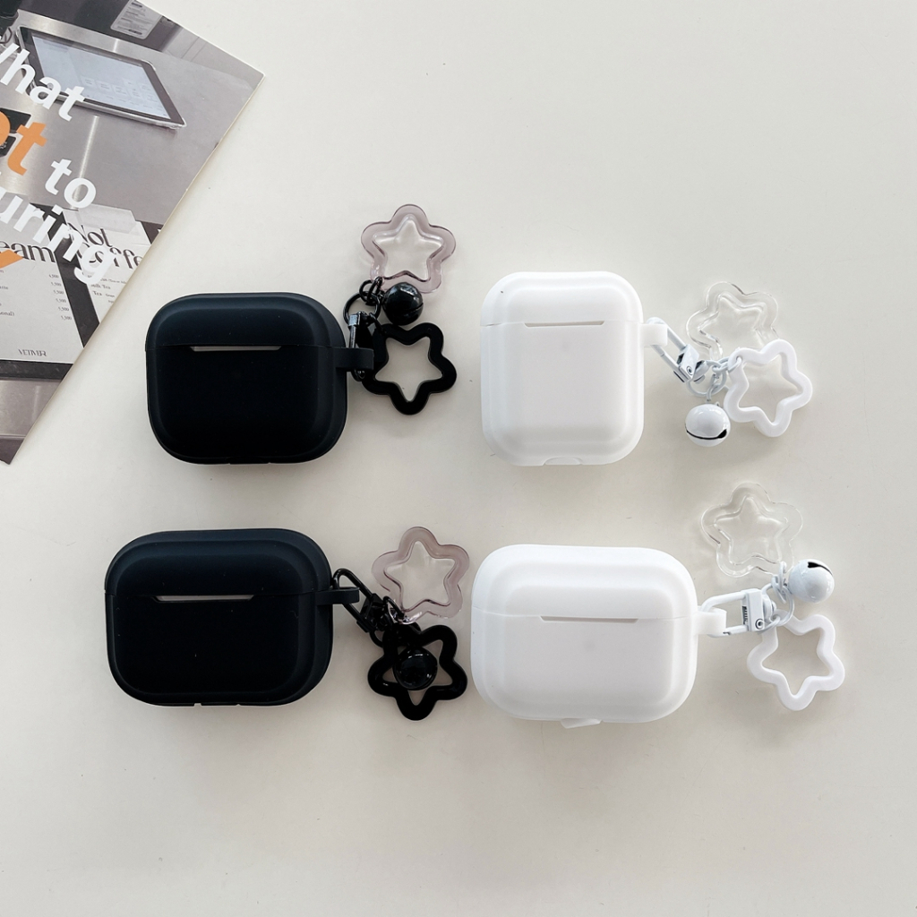 สําหรับ Airpods Pro 3 กรณี ง่าย + พวงกุญแจดาวสําหรับ Airpods 1 2 3 4 pro 2 ฝาครอบป้องกันซิลิโคนอ่อนนุ่มสีดําสีขาว