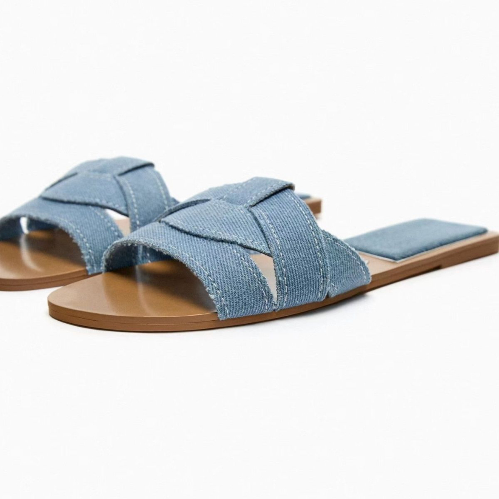 Zara รองเท้าแตะ พื้นแบน ผ้ายีน สีฟ้า สําหรับผู้หญิง