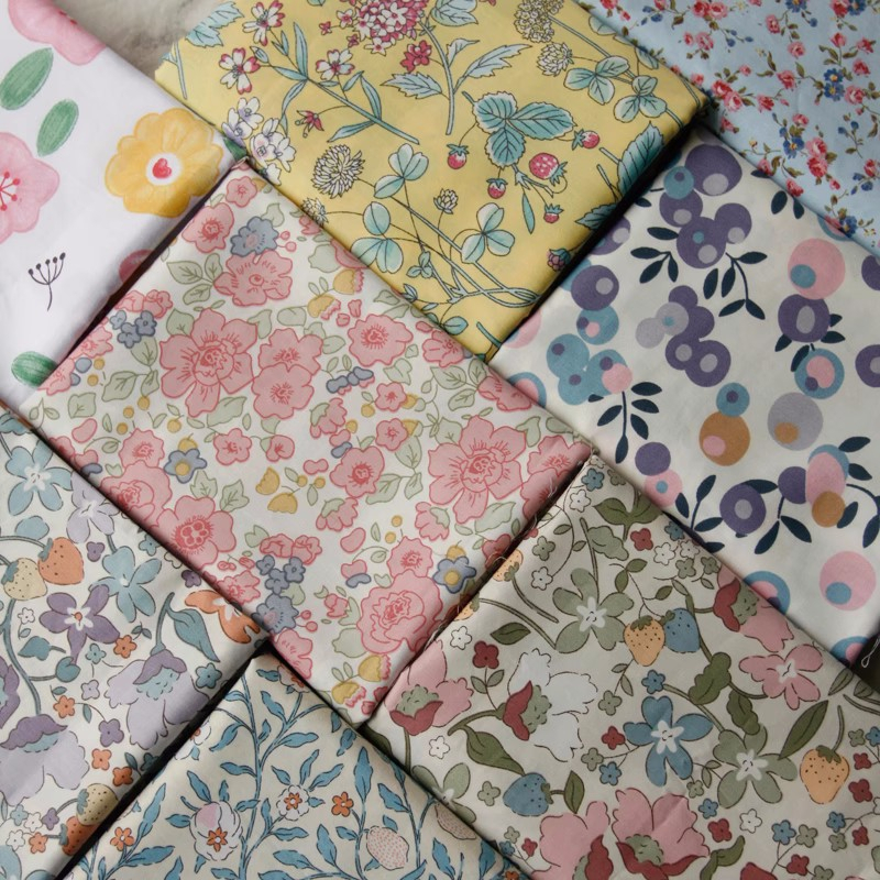 ผ้าฝ้ายแท้ผ้าสีน้ําดอกไม้ขนาดเล็กดอกไม้พิมพ์ผ้าสิ่งทอลายทแยงชุด DIY เสื้อผ้าเด็ก 100x160 ซม.