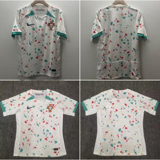 เสื้อกีฬาแขนสั้น ลายทีมชาติโปรตุเกส World Cup 2324 ชุดเยือน สําหรับผู้ชาย และผู้หญิง