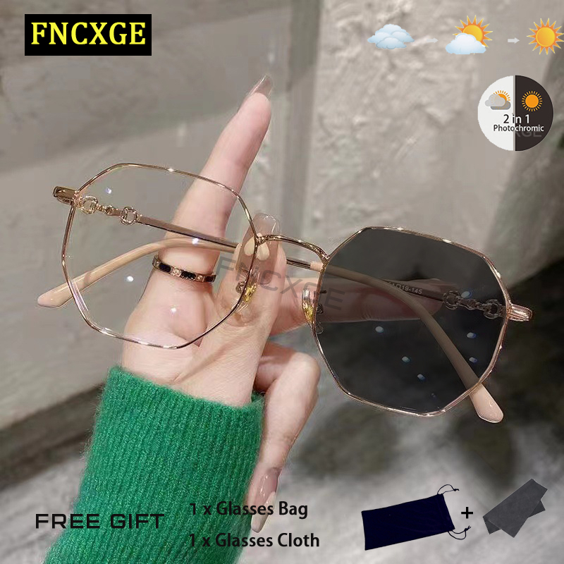 FNCXGE โฟโตโครมิก ป้องกันรังสี สายตาสั้น แว่นตาผู้หญิง ผู้ชาย กันแดด กรอบ เปลี่ยนเลนส์ได้ คอมพิวเตอร์ ป้องกันแสงสีฟ้า เปลี่ยนสีได้ พร้อม Grade