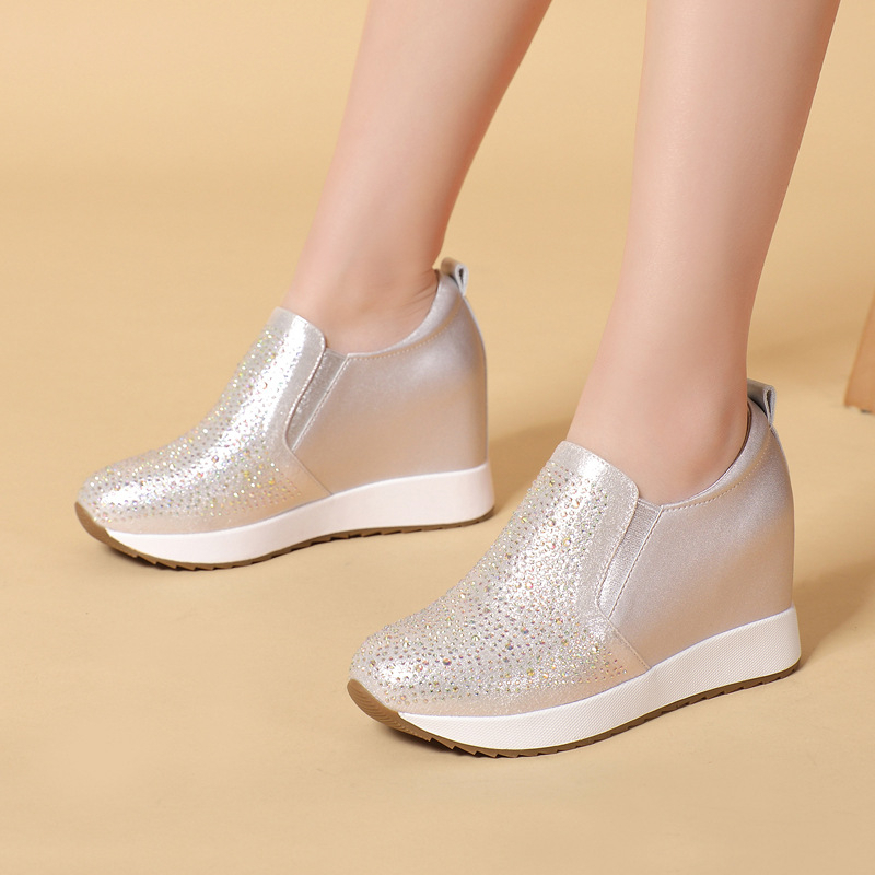 7 ซม.หนาSoled Wedgeรองเท้าขนาด34-40 ความสูงที่เพิ่มขึ้นรองเท้าผู้หญิงCowhide Breathable Rhinestoneรองเท้าAll-Matchรองเท้าสบายๆรองเท้าขี้เกียจSlip-Onรองเท้าผู้หญิง 202