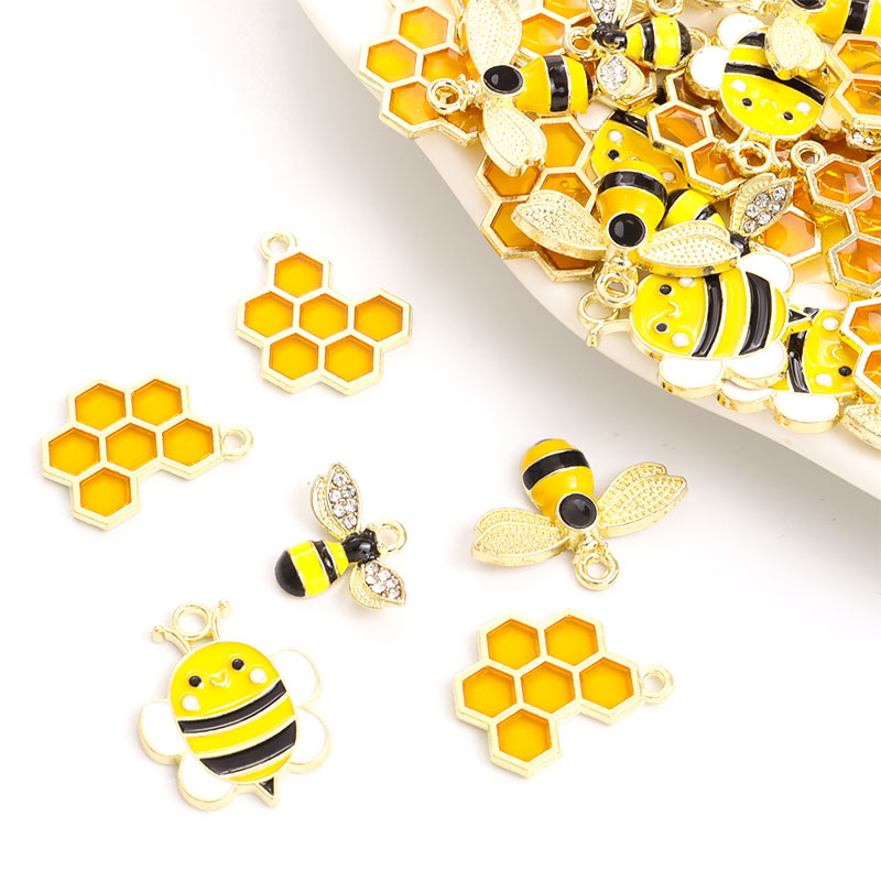 10 ชิ้น เคลือบหยดน้ํามัน จี้โลหะผสม ผึ้ง & รังผึ้ง DIY คู่รัก เครื่องประดับ ต่างหู สร้อยคอ พวงกุญแจ จี้