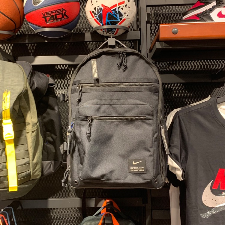 Nike100% MAX AIR AIR กระเป๋าเป้สะพายหลัง เหมาะกับการพกพาเดินทาง เล่นกีฬา สําหรับผู้ชาย CK2663