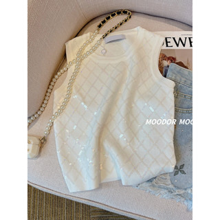 เสื้อสายเดี่ยว แขนกุด สีขาว