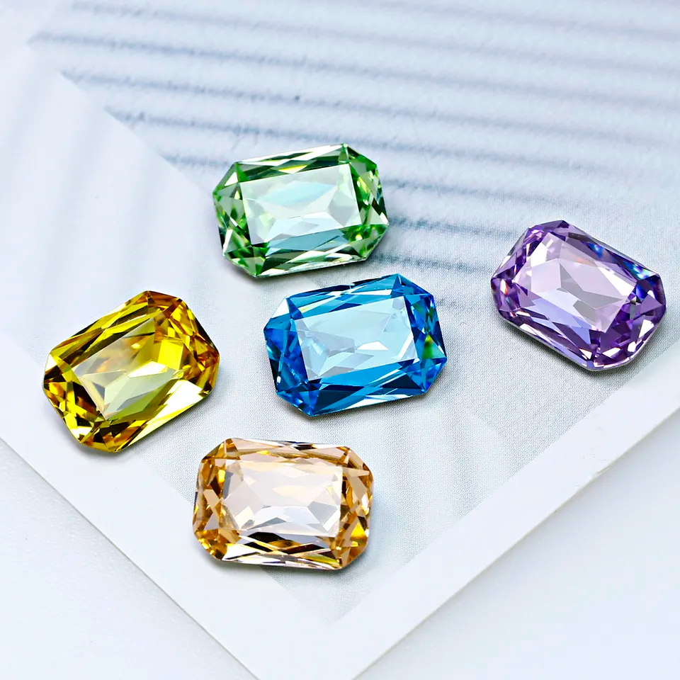 ขายร้อน8*10มิลลิเมตร10*14มิลลิเมตรเงาแก้วคริสตัล พลอยเทียม สําหรับ ทําเอง เสื้อผ้าอุปกรณ์ตัดเย็บเสื้อผ้า - รูปที่ 6