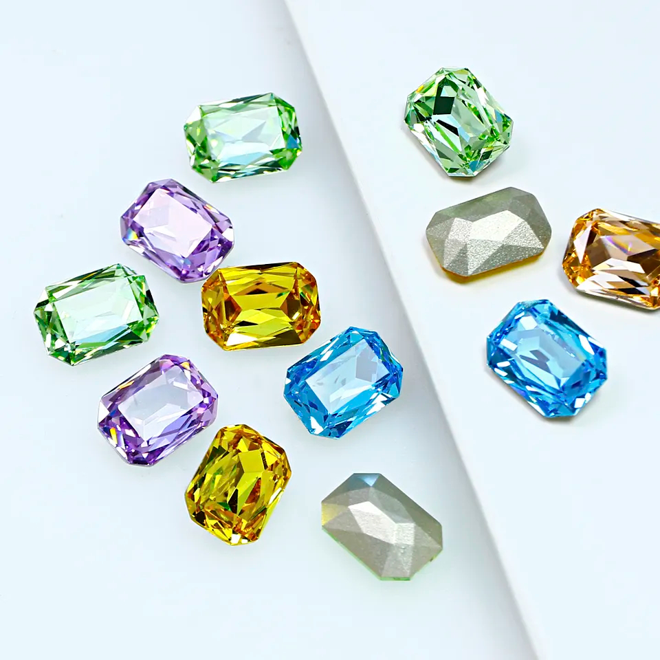 ขายร้อน8*10มิลลิเมตร10*14มิลลิเมตรเงาแก้วคริสตัล พลอยเทียม สําหรับ ทําเอง เสื้อผ้าอุปกรณ์ตัดเย็บเสื้อผ้า - รูปที่ 3