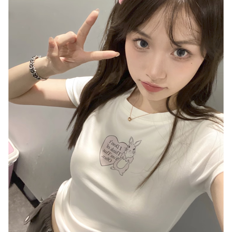 63831 เสื้อยืดแขนสั้น พิมพ์ลายกระต่ายน่ารัก สําหรับผู้หญิง