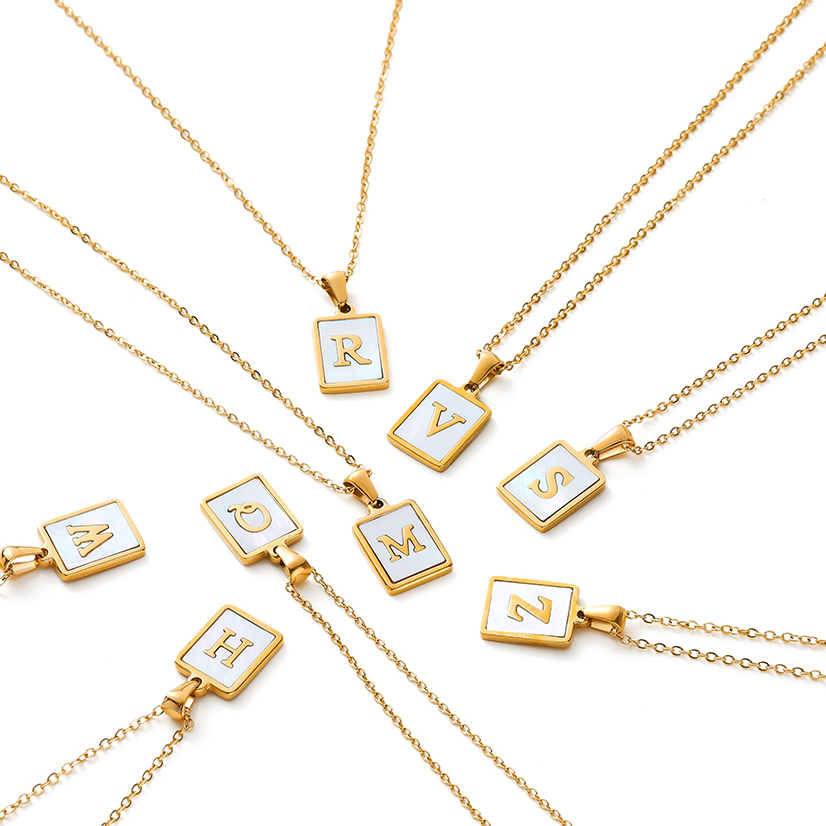 St.kunkka 316Lสร้อยคอสเตนเลส18K จี้ตัวอักษร A-Zจี้ตัวอักษรภาษาอังกฤษ สีทอง ของขวัญสําหรับผู้หญิง