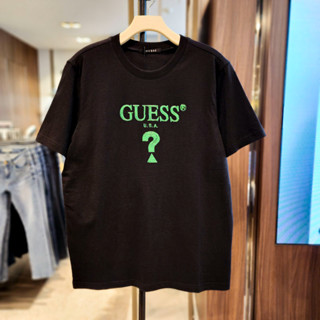 Guess ใหม่ เสื้อยืดคอกลม แขนสั้น ผ้าฝ้าย ขนาดใหญ่ สีขาว สําหรับผู้ชาย และผู้หญิง