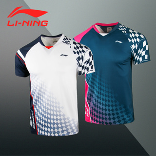 LI NING ชุดเสื้อกีฬาแขนสั้น ระบายอากาศได้ดี แบบแห้งเร็ว เหมาะกับใส่เล่นแบดมินตัน เทนนิส แฟชั่นฤดูร้อน สําหรับผู้ชาย และผู้หญิง 2023