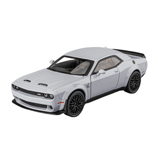 1/32 Dodge Challenger SRT Hellcat diecast car jiaye Light and Sound โลหะผสมสังกะสี ของเล่นโมเดลรถคอลเลกชันล้อร้อนของเล่นดึงกลับของเล่นสําหรับเด็กผู้ชายอายุ 3 ปีขึ้นไป