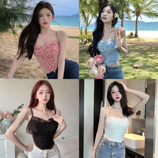 เสื้อครอปท็อป สายเดี่ยว แต่งลูกไม้ ลายดอกไม้ พร้อมแผ่นบราชั้นใน สําหรับผู้หญิง