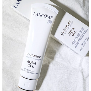 Lancome UV Small White Tube Refreshing Moisturizing Sunscreen 50ml SPF50+