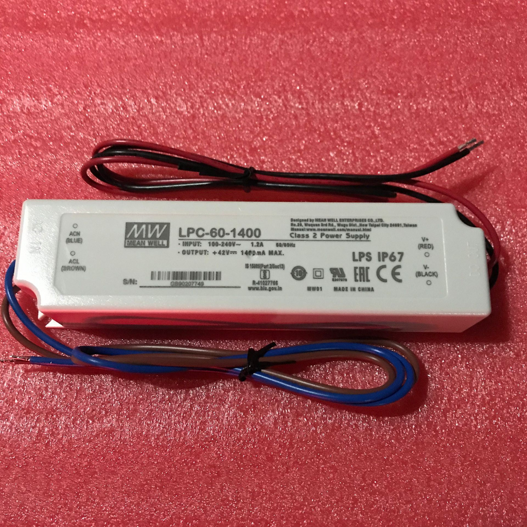 Mean WELL พาวเวอร์ซัพพลาย LED LPC-60-1050 1400 1750 60W 9~42V กันน้ํา ราคาถูก