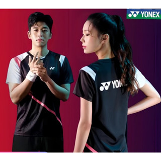 เสื้อกีฬาแขนสั้น ลายทีมแบดมินตัน yonex 2023 ระบายอากาศได้ดี สีดํา สําหรับผู้ชาย และผู้หญิง